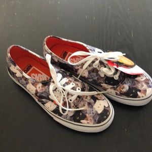 NWT vans cat shoes size 7